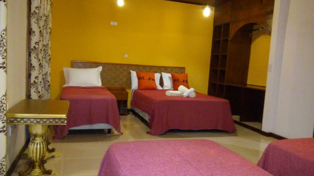 El Uru Suite Hotel Puerto Iguazú Buitenkant foto